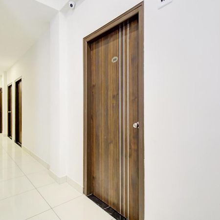 OYO BLR2467 Urban Inn Bengaluru Kültér fotó
