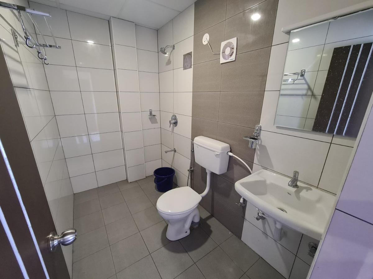 OYO BLR2467 Urban Inn Bengaluru Kültér fotó