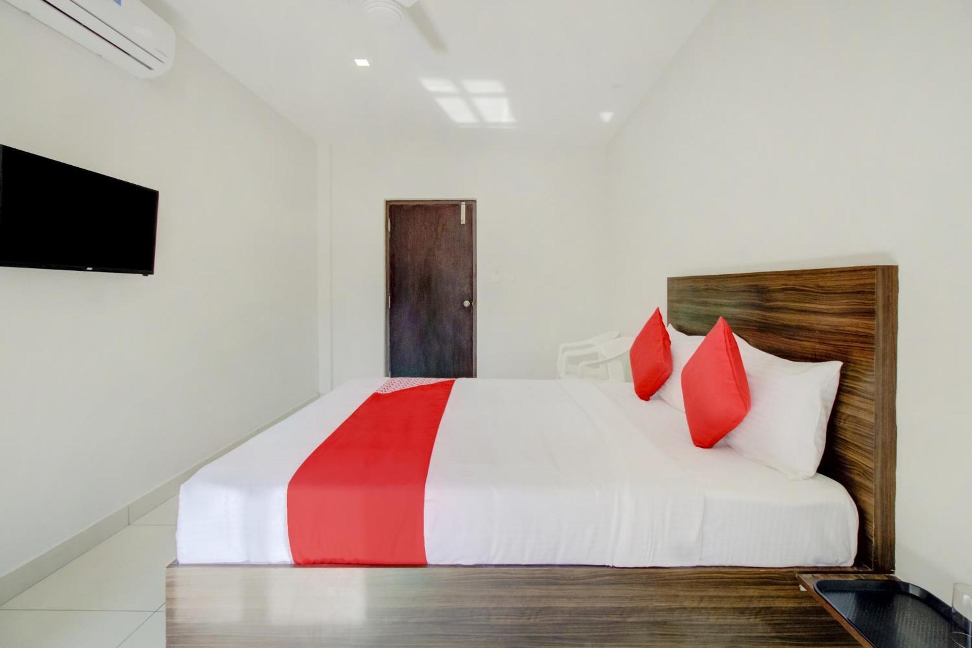 OYO BLR2467 Urban Inn Bengaluru Kültér fotó