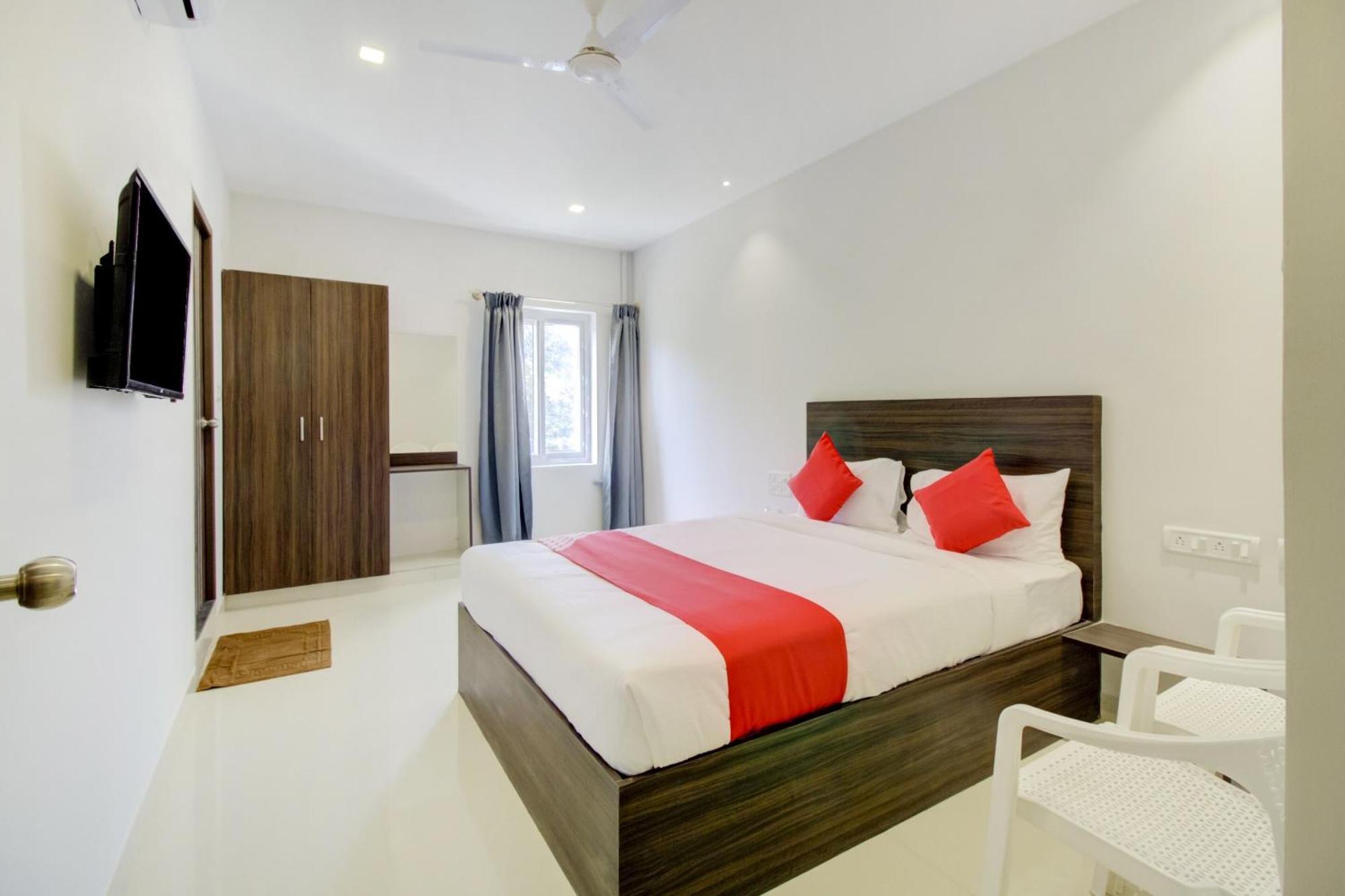 OYO BLR2467 Urban Inn Bengaluru Kültér fotó