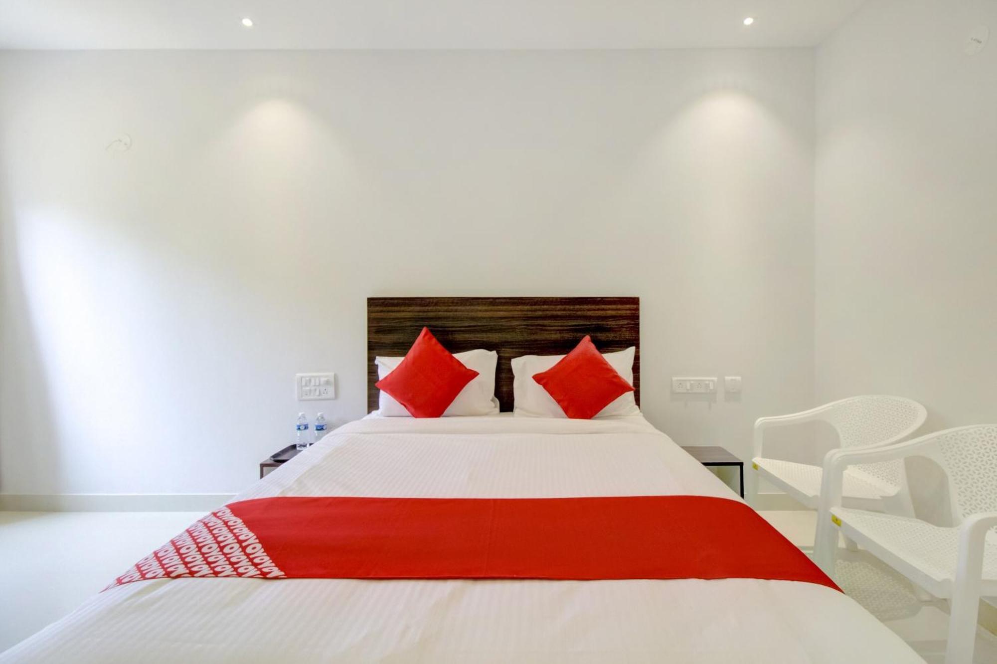 OYO BLR2467 Urban Inn Bengaluru Kültér fotó